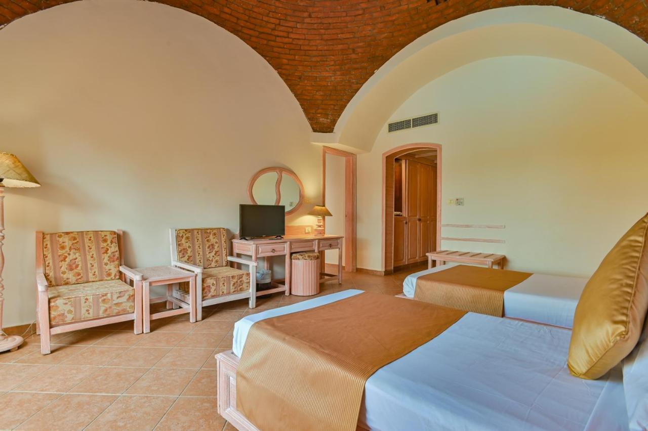 Dream Lagoon Resort & Aqua Park Marsa Alam Exterior photo